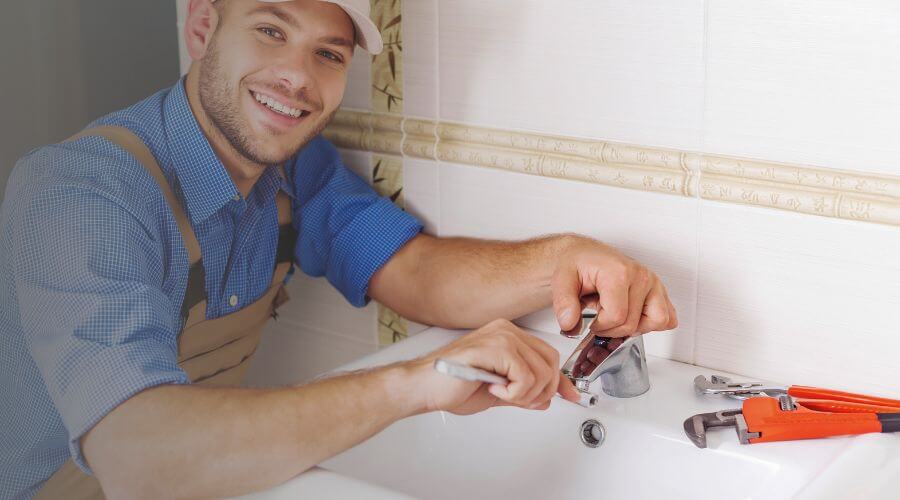 Handle or spout repair in Oak Vale, MS